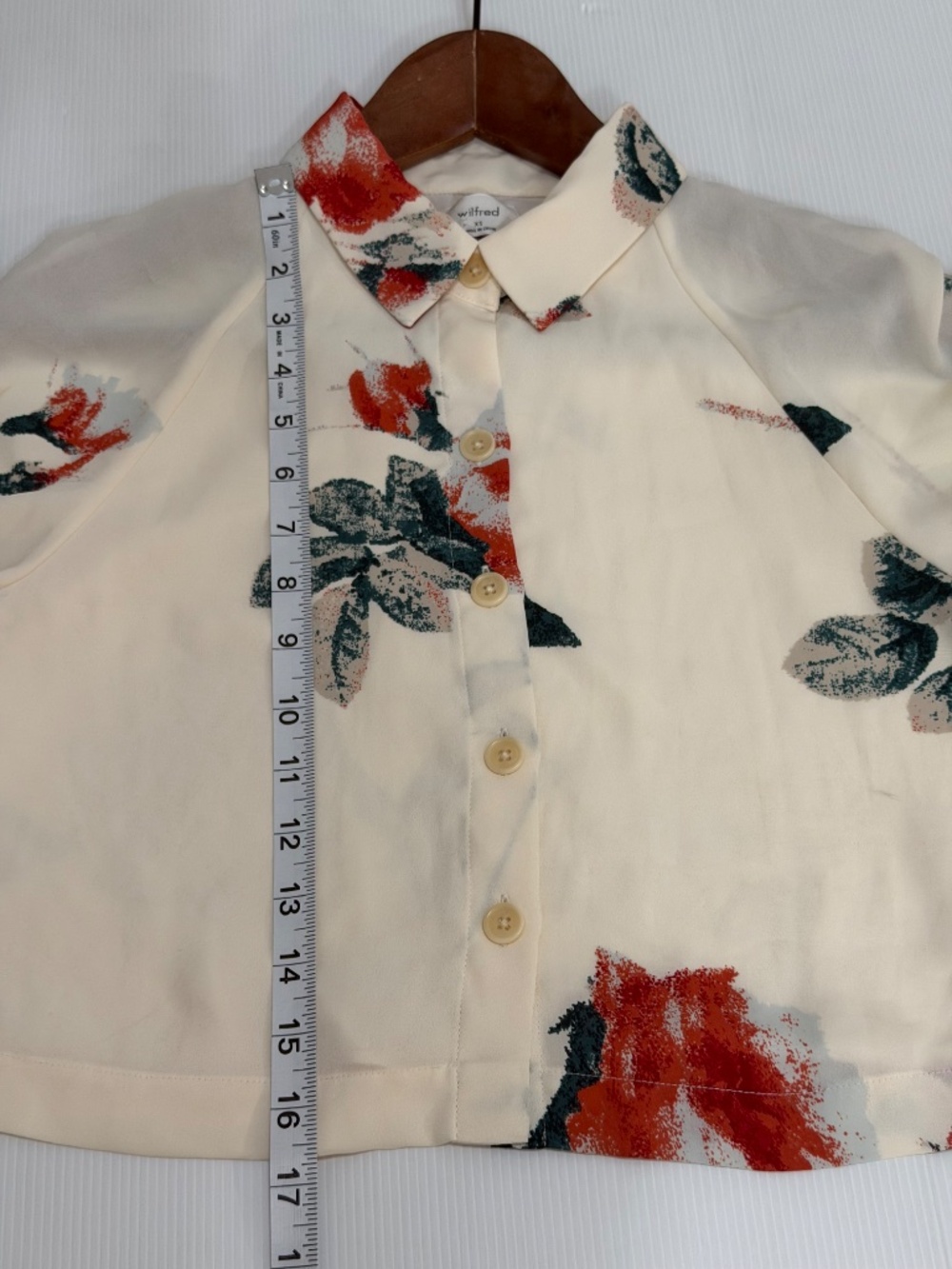 Aritzia Wilfred Henrietta Cropped Button Down Blouse Birch Molten Floral XS - Picture 6 of 10